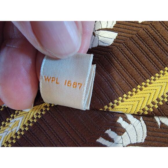 Vintage Elephant Safari Grenada by Excello Men's Tie 100% Polyester over 4" wide - Picture 8 of 10